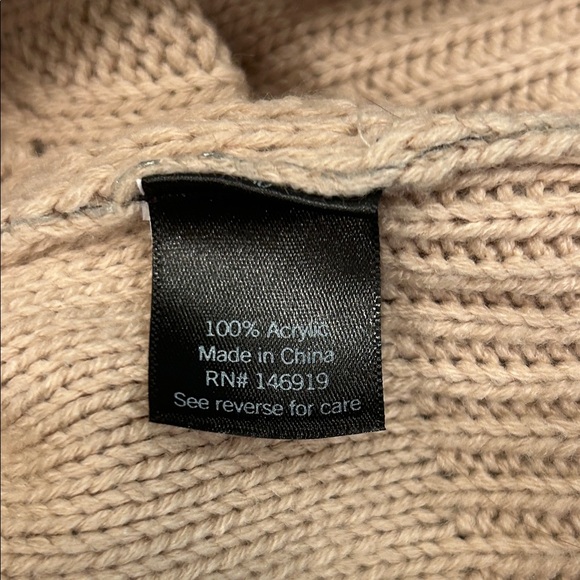 Simply Vera Vera Wang Silver Cable Knit Sweater - Picture 5 of 5